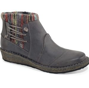 Aetrex Tessa ankle boots size 8.5